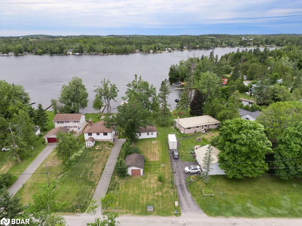 58-sturgeon-glen-road-fenelon-falls-ontario-40745217