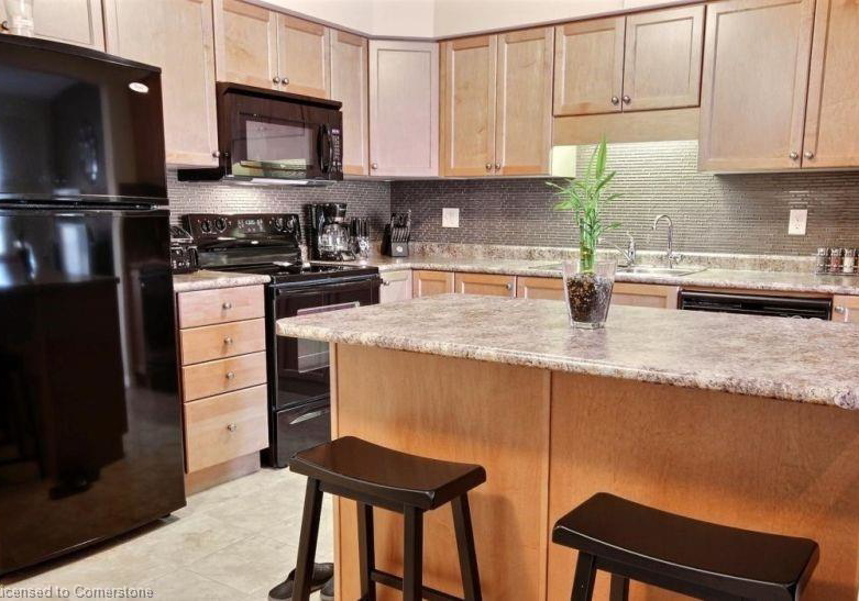 507-beaumont-crescent-kitchener-ontario-40745218