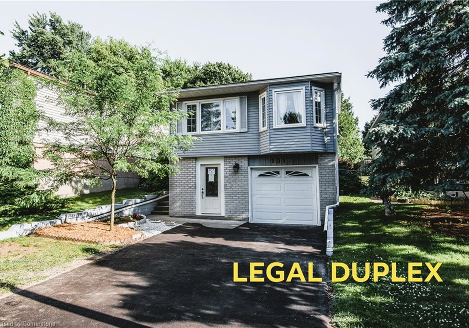 131-herron-place-waterloo-ontario-40745300