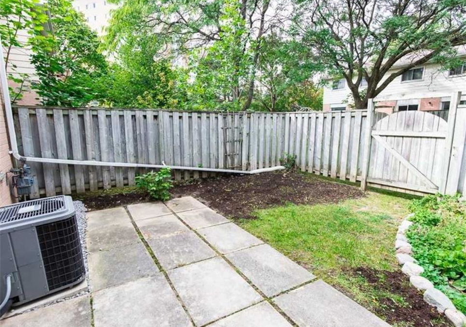 2-bernick-drive-barrie-ontario-40745357