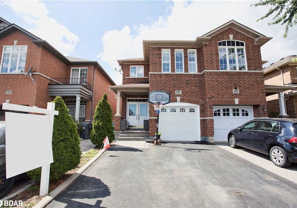 158-breton-avenue-mississauga-ontario-40745469