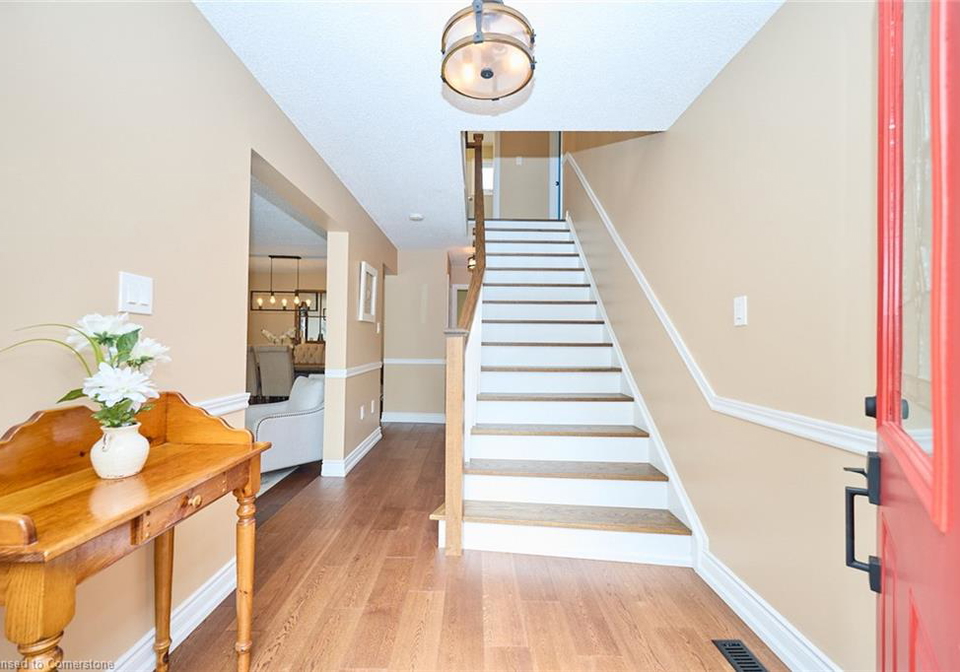132-brian-boulevard-waterdown-ontario-40745539