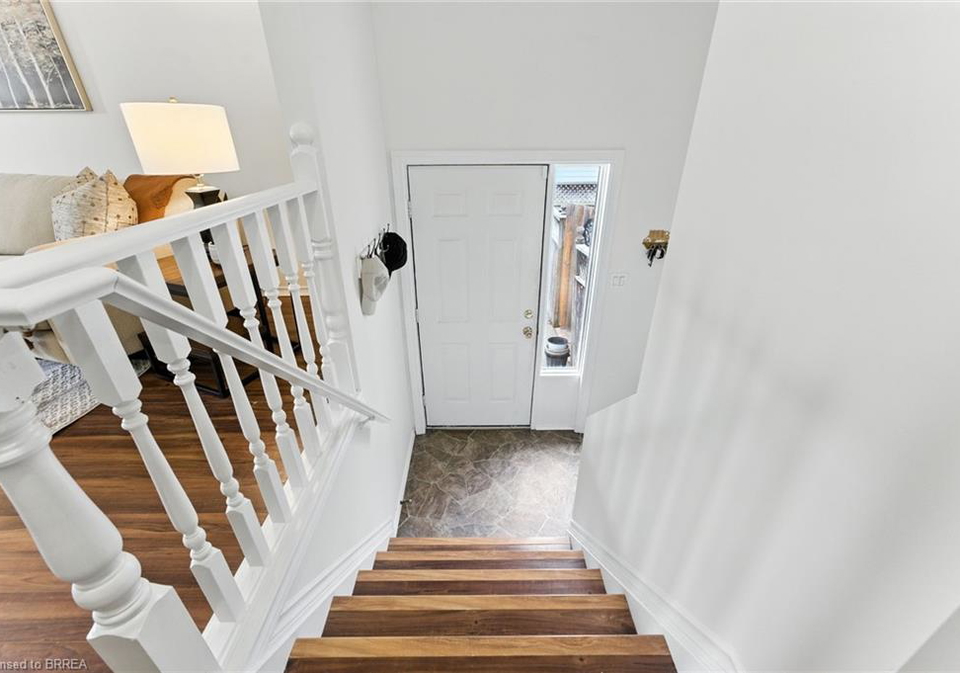 4-branlyn-crescent-brantford-ontario-40745570