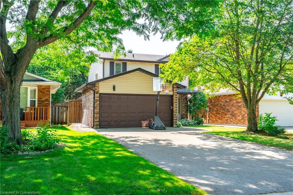 12-bloomsbury-court-ancaster-ontario-40745595