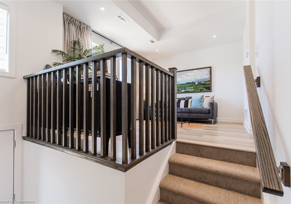 219-burke-street-waterdown-ontario-40745713