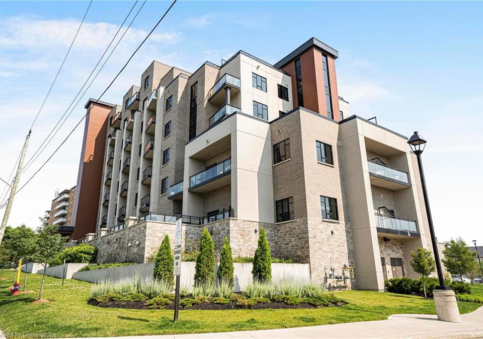 30-hamilton-street-s-waterdown-ontario-40745745