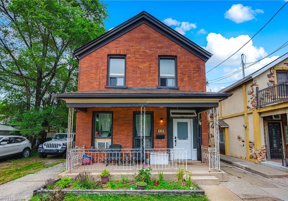 182-cannon-street-w-hamilton-ontario-40745791