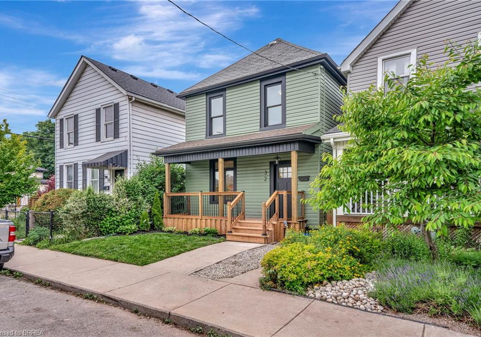 32-picton-street-w-hamilton-ontario-40745800