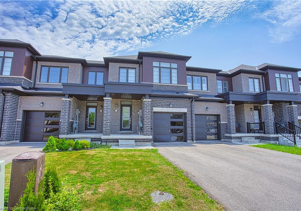31-bradley-avenue-binbrook-ontario-40745943