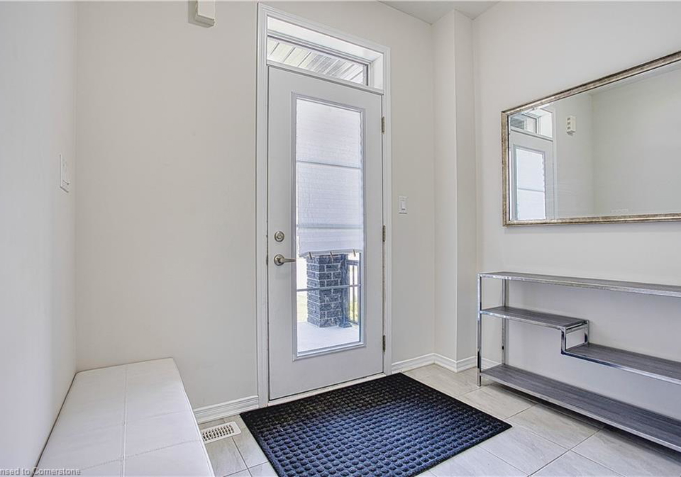 31-bradley-avenue-binbrook-ontario-40745943