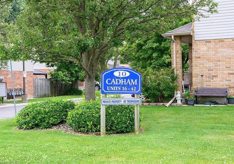 10-cadham-boulevard-hamilton-ontario-40746024