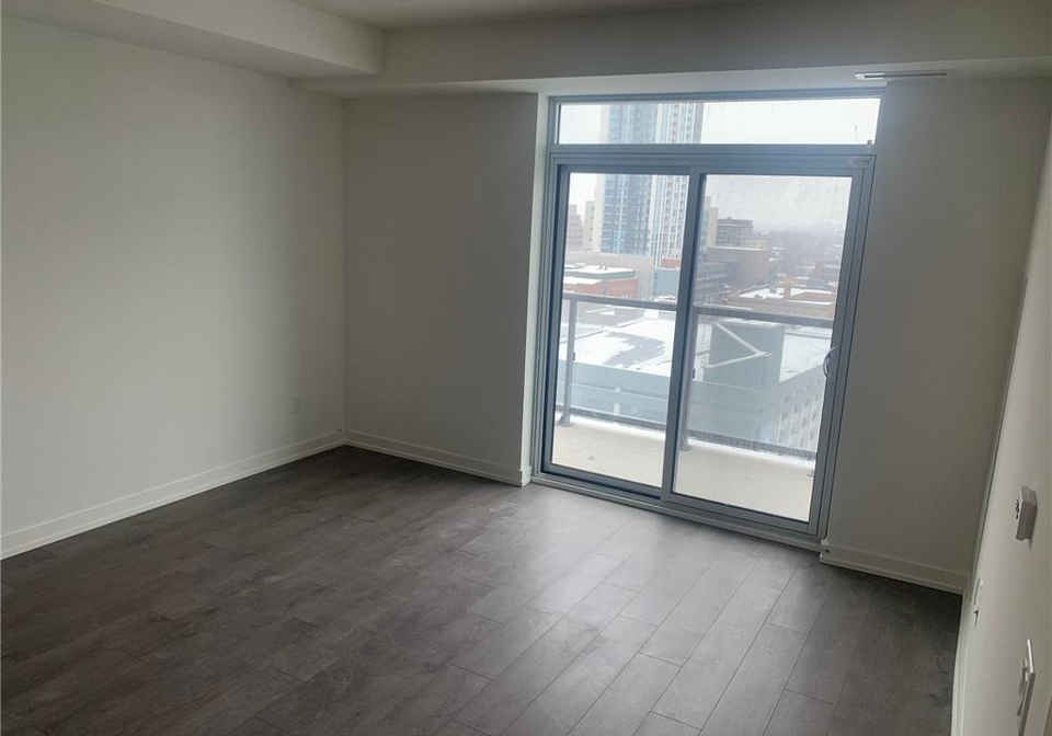 55-duke-street-kitchener-ontario-40746058