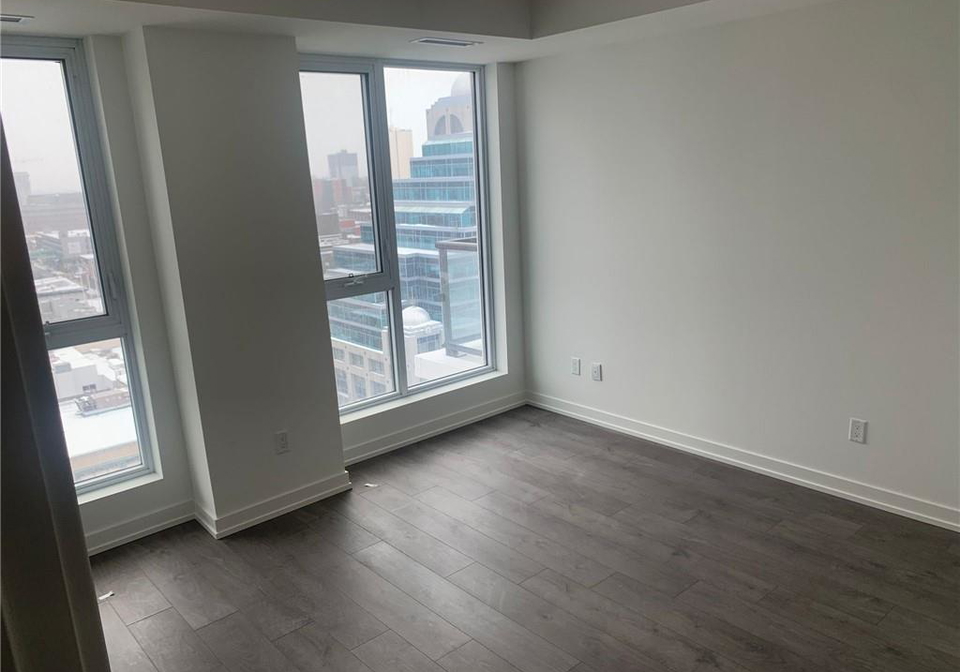 55-duke-street-kitchener-ontario-40746058