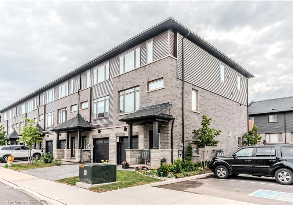 61-soho-street-stoney-creek-ontario-40746076