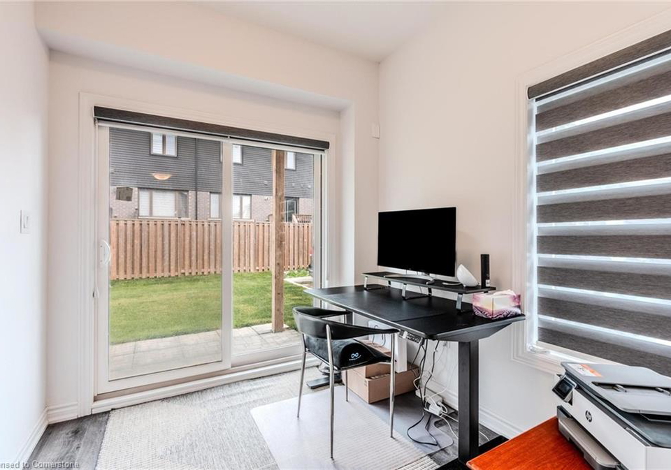 61-soho-street-stoney-creek-ontario-40746076