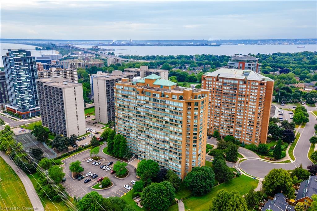 1276-maple-crossing-boulevard-burlington-ontario-40746140