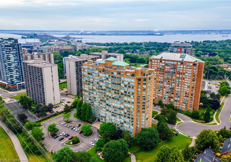 1276-maple-crossing-boulevard-burlington-ontario-40746140