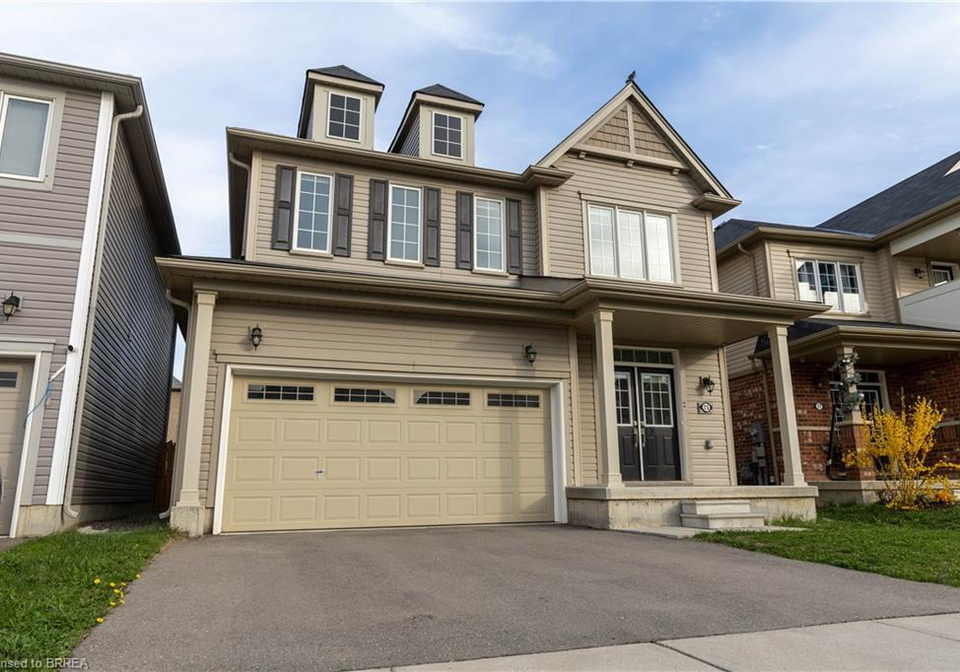 15-munro-circle-brantford-ontario-40746148