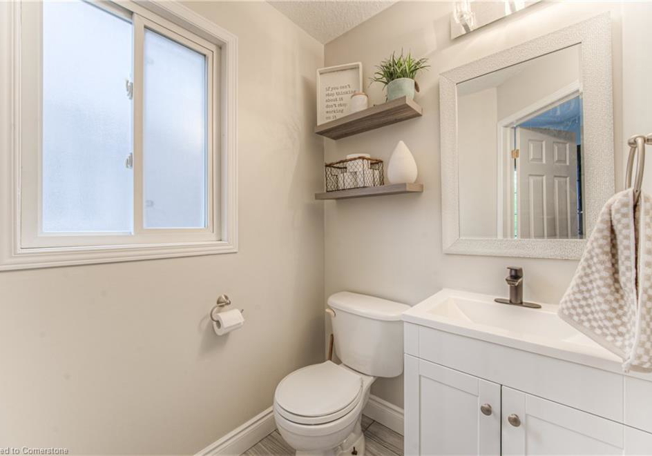 43-peach-blossom-crescent-kitchener-ontario-40746192