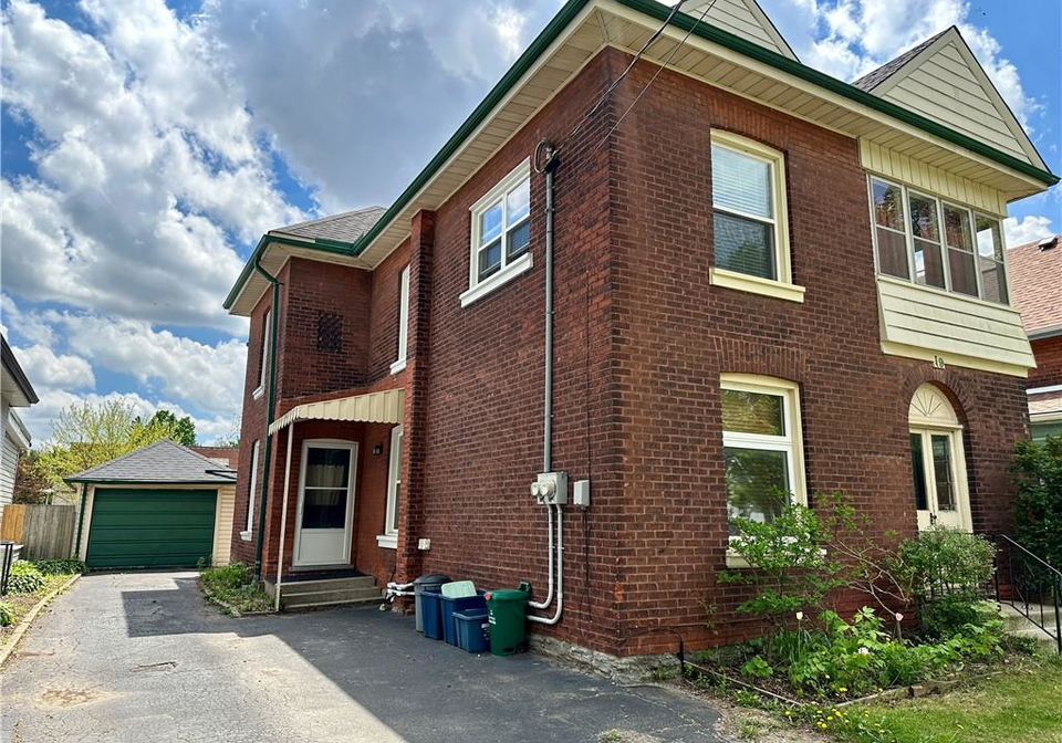 19-brighton-avenue-brantford-ontario-40746232