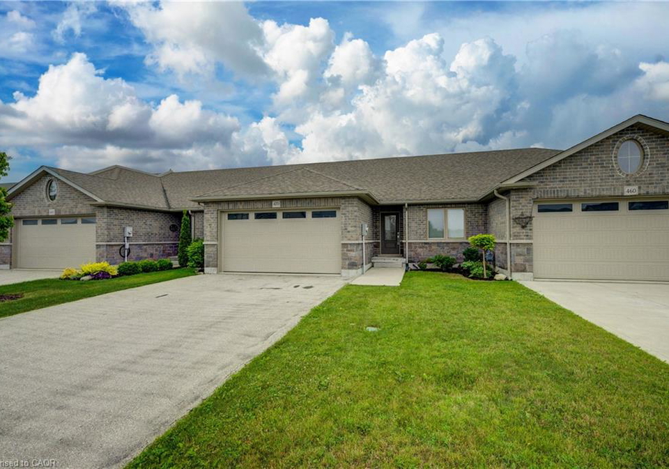 470-krotz-street-east-listowel-ontario-40746250