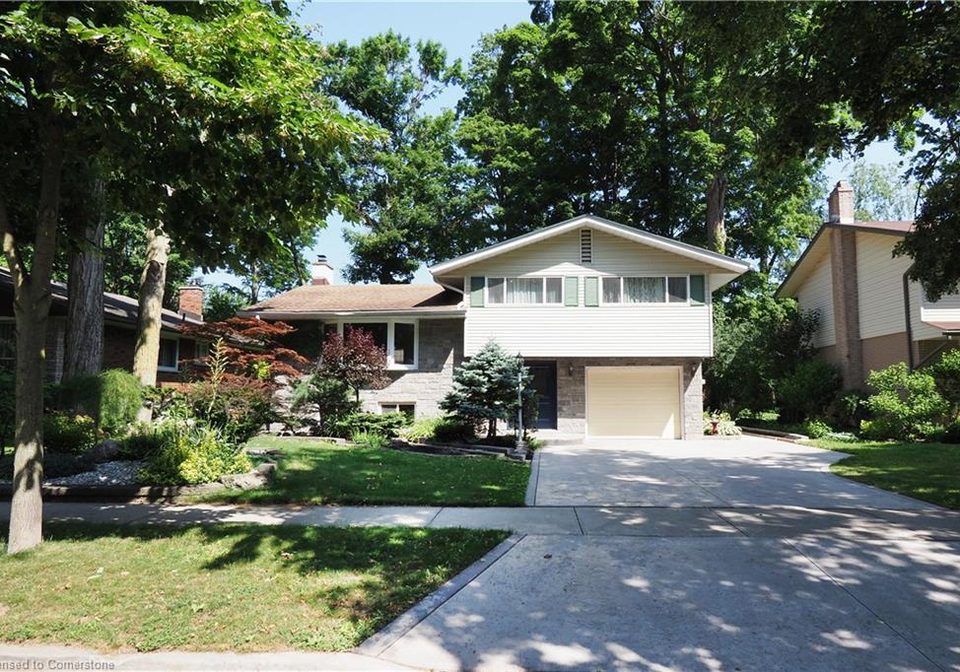 156-rennie-drive-kitchener-ontario-40746275