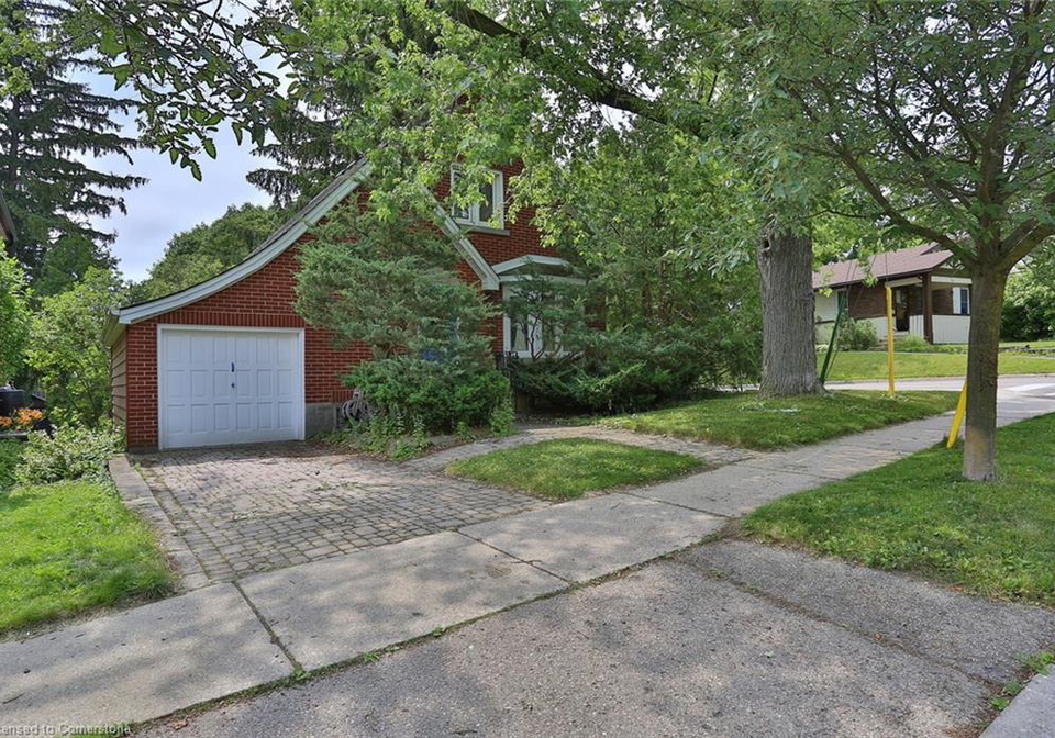 81-allen-street-w-waterloo-ontario-40746290