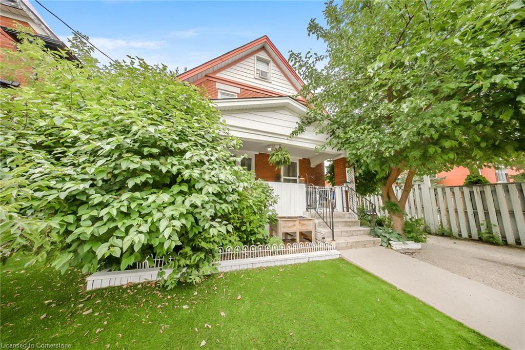 54-laurel-street-waterloo-ontario-40746325