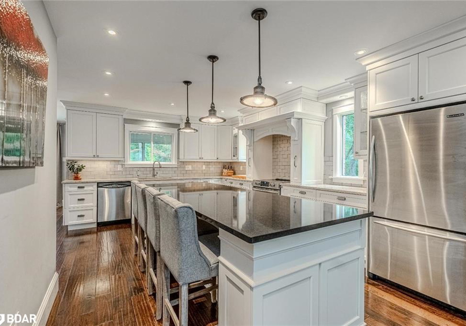 26-lilac-lane-midhurst-ontario-40746445
