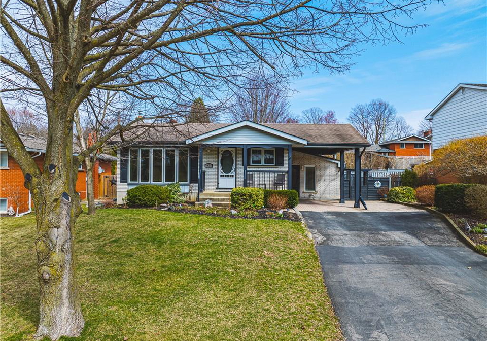 43-holden-avenue-simcoe-ontario-40746626
