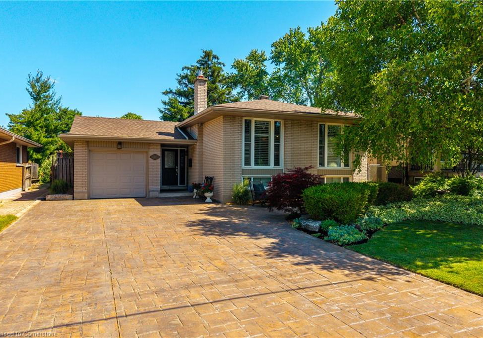 31-valecrest-avenue-hamilton-ontario-40746653
