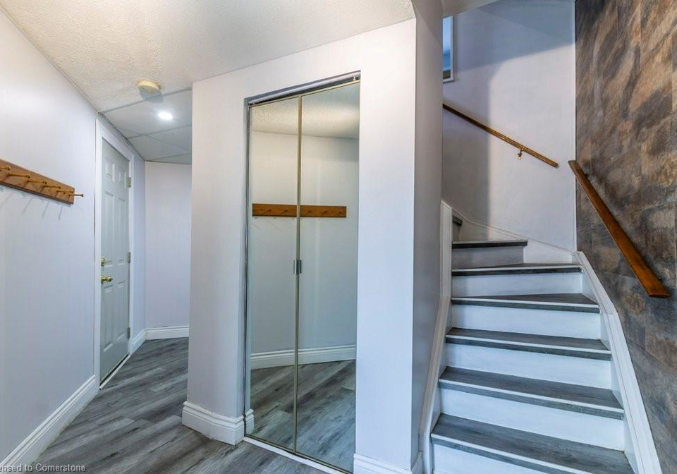60-elmsdale-drive-kitchener-ontario-40746688