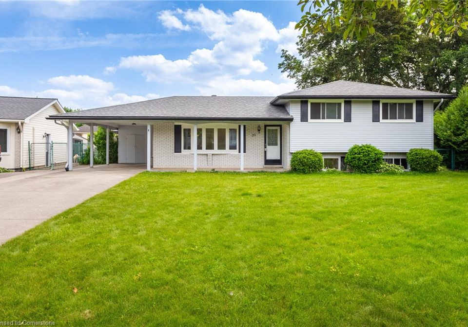 20-lambert-place-kitchener-ontario-40746728