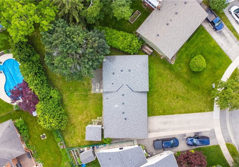 20-lambert-place-kitchener-ontario-40746728