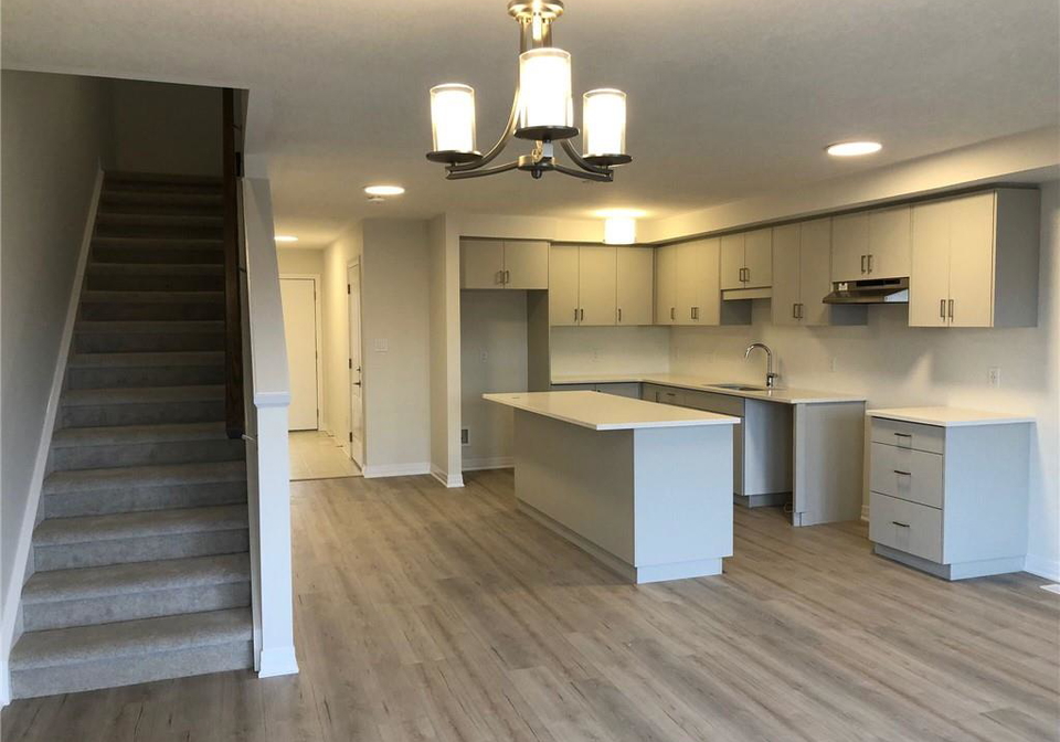 27-shaded-creek-drive-kitchener-ontario-40746767