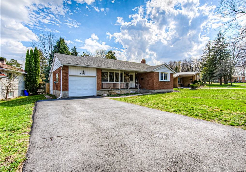 330-dale-crescent-waterloo-ontario-40746807