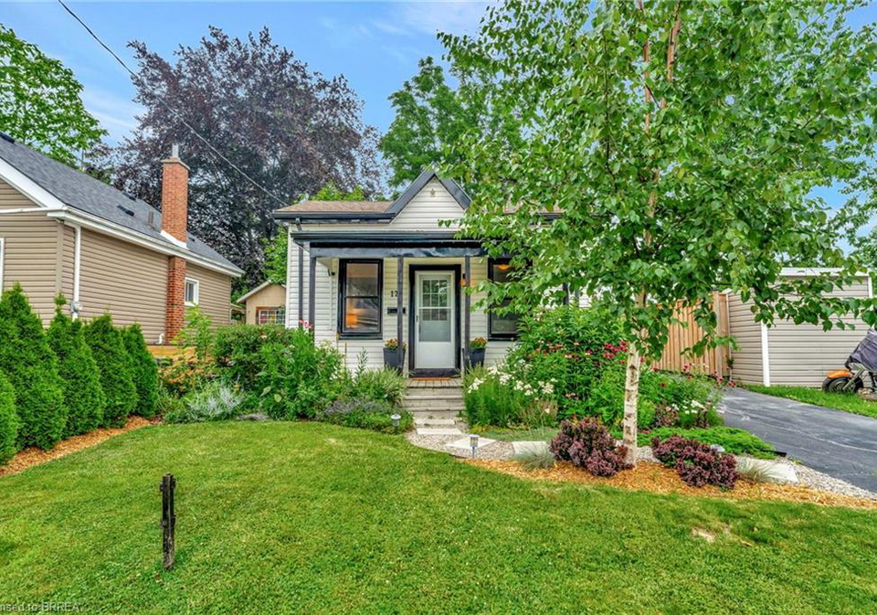 128-francis-street-cambridge-ontario-40746815