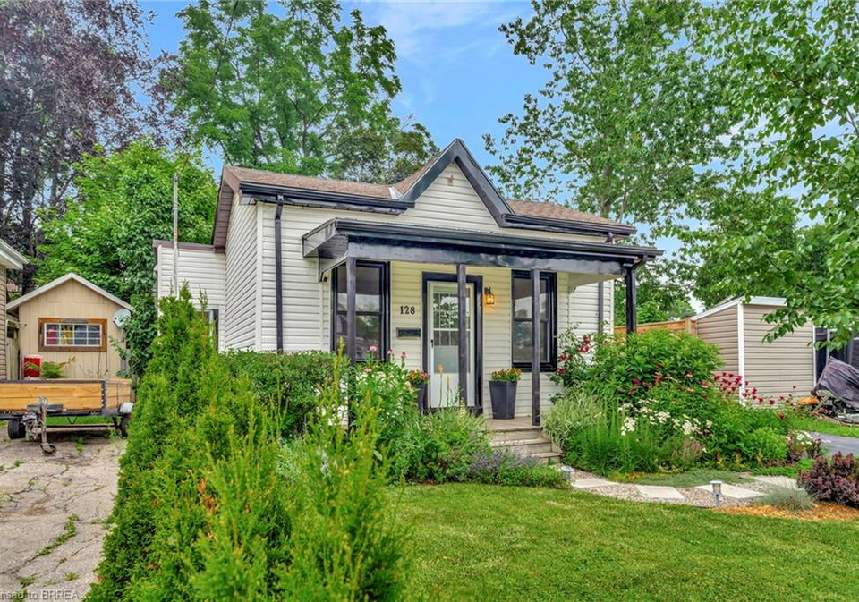 128-francis-street-cambridge-ontario-40746815