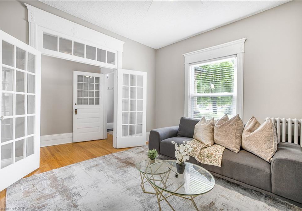 209-murray-street-brantford-ontario-40746841
