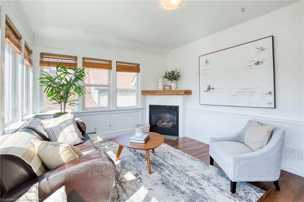 51-dupont-street-e-unit-a-waterloo-ontario-40746876
