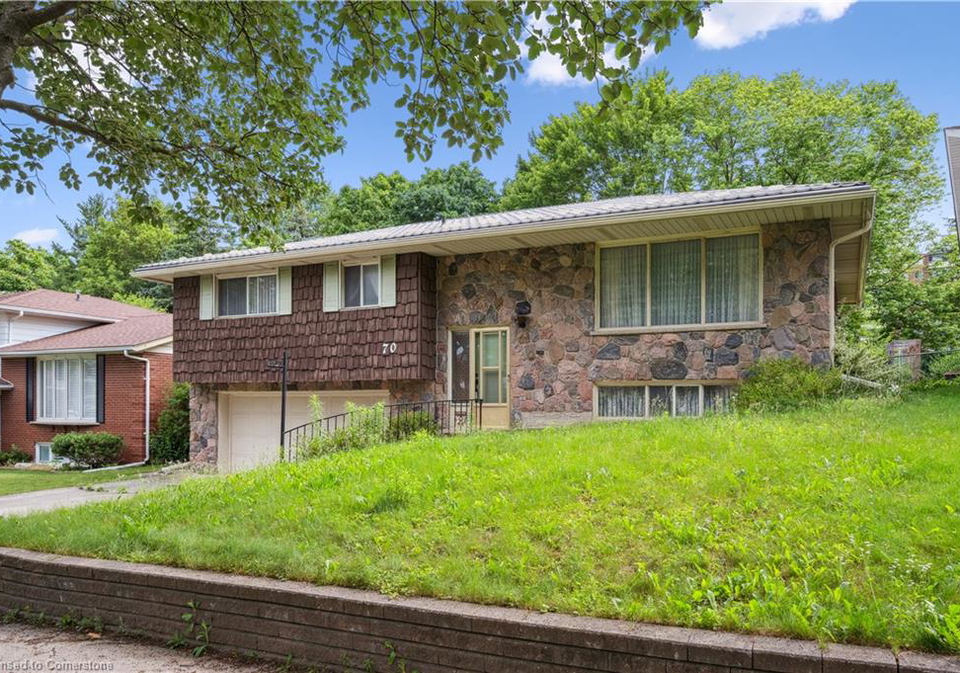 70-champlain-crescent-kitchener-ontario-40746900