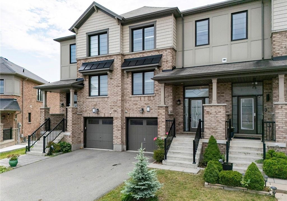 136-crafter-crescent-stoney-creek-ontario-40746909