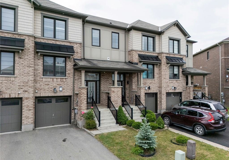 136-crafter-crescent-stoney-creek-ontario-40746909