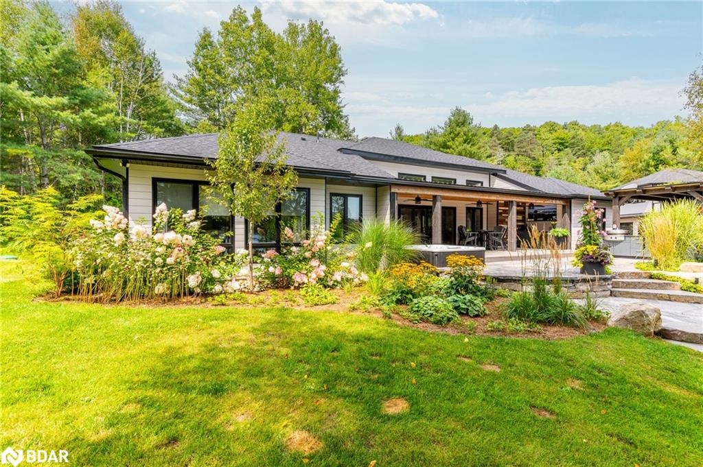 15076-highway-118-haliburton-ontario-40746922