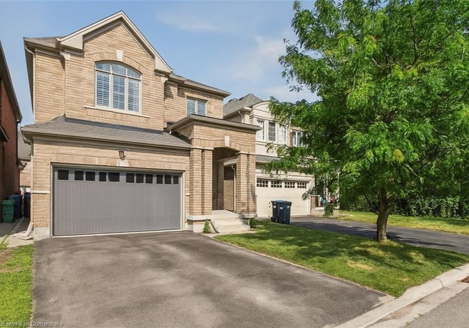 8-carol-hill-court-brampton-ontario-40746924