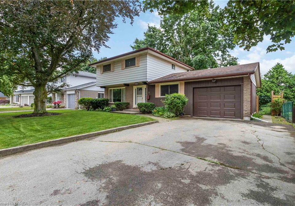 7-magnolia-street-brantford-ontario-40746928