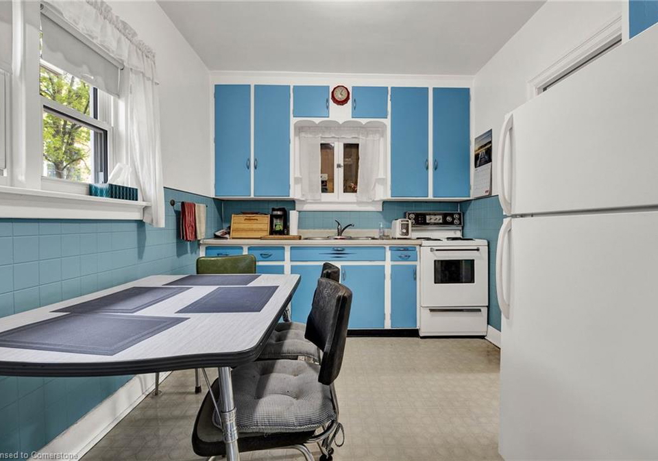 7-stahl-avenue-kitchener-ontario-40746937