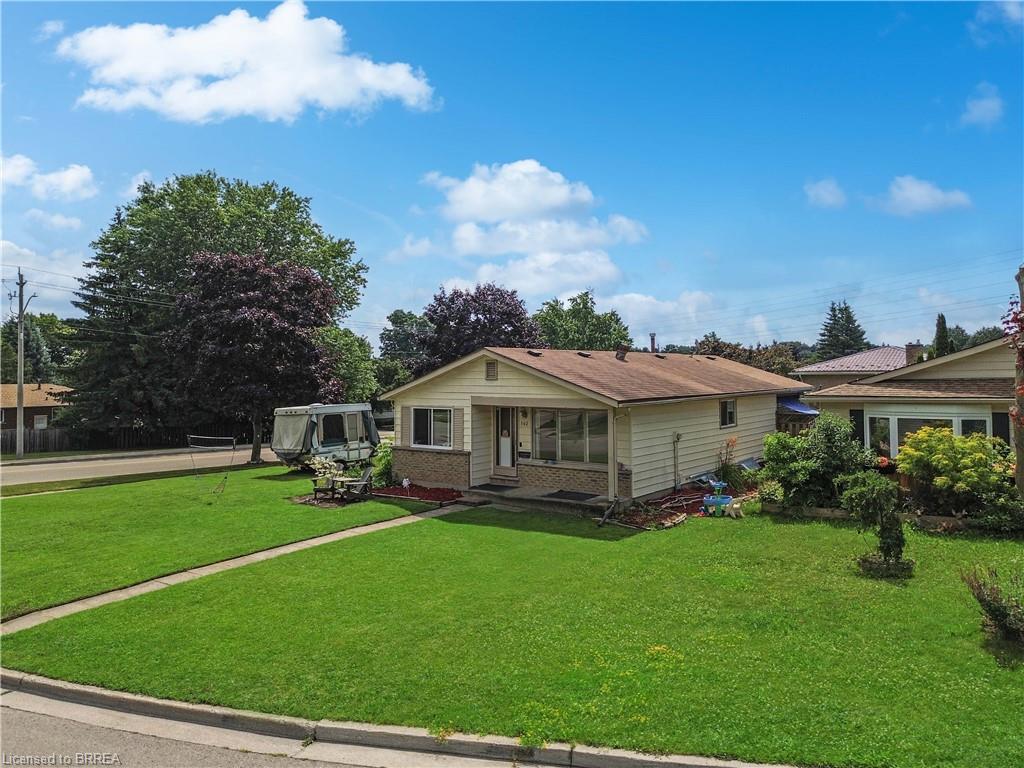 142-pinedale-drive-kitchener-ontario-40746952