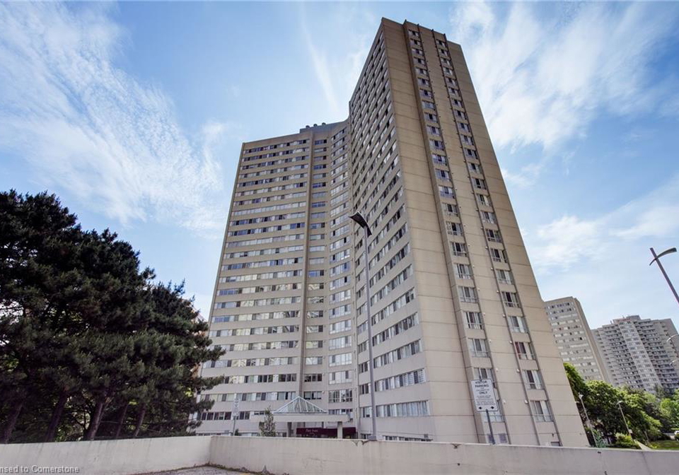 11-3700-kaneff-crescent-mississauga-ontario-40747043