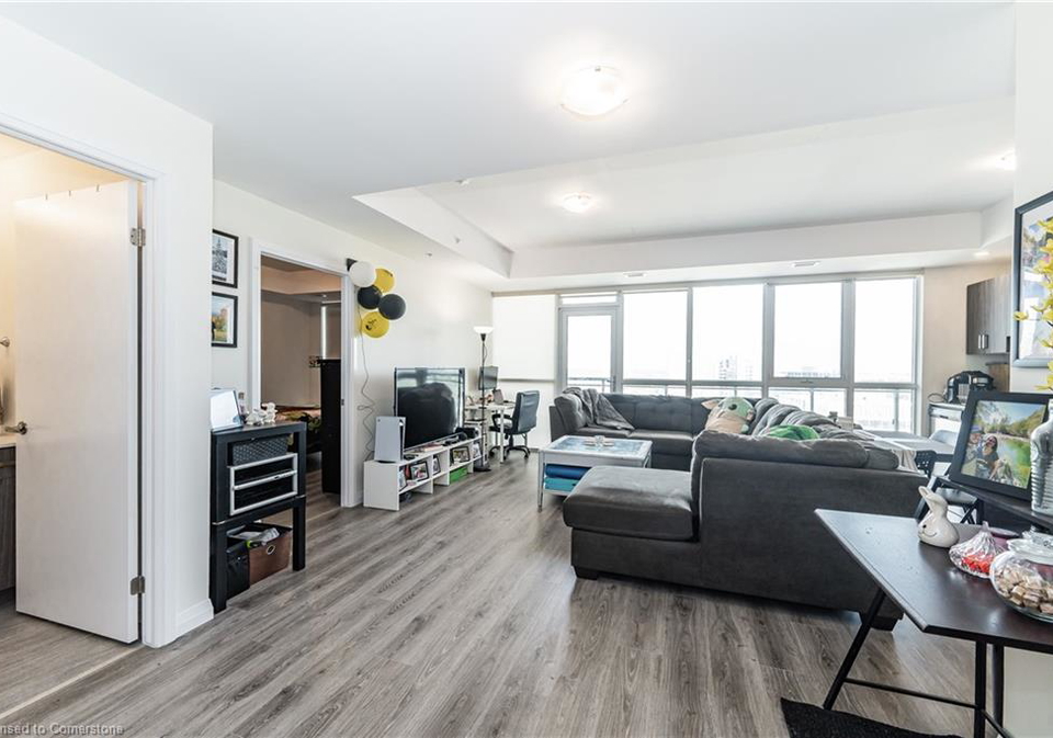 60-charles-street-west-w-kitchener-ontario-40747057